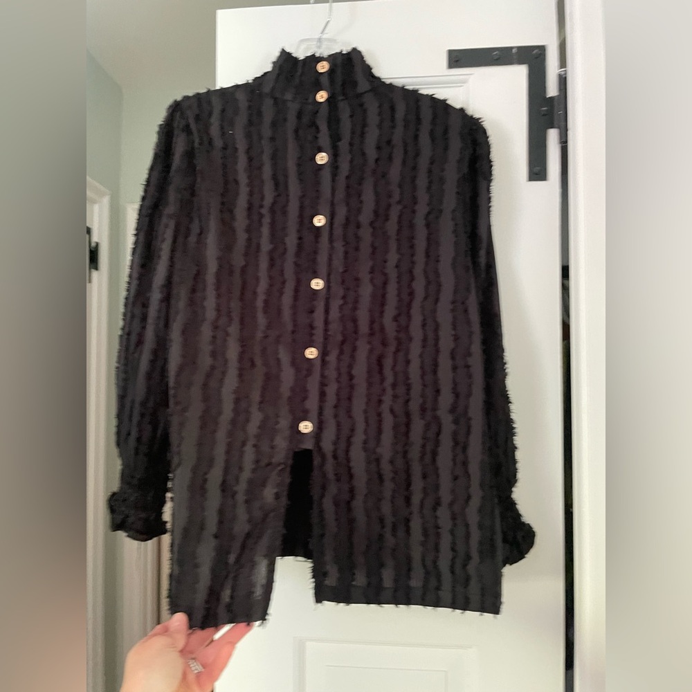 BURU Mod Top - Size S - Picture 3 of 4